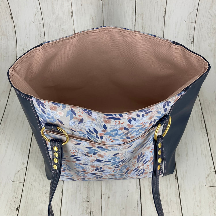 Muerqo Tote (Blue & Floral)