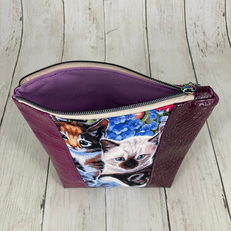 Trash to Treasure Pouch (Cats, Alligator)