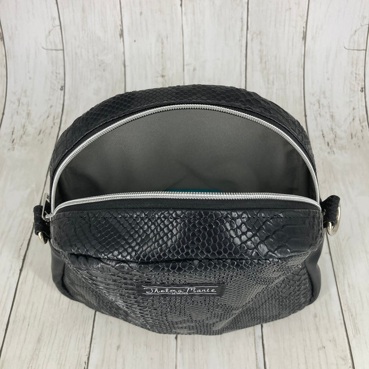 Betsy Bowler Bag (Vogue Princesses, Black)