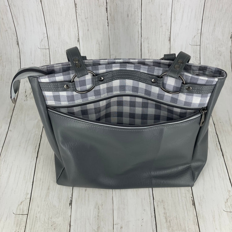 Momexa Handbag (Grey & Plaid)