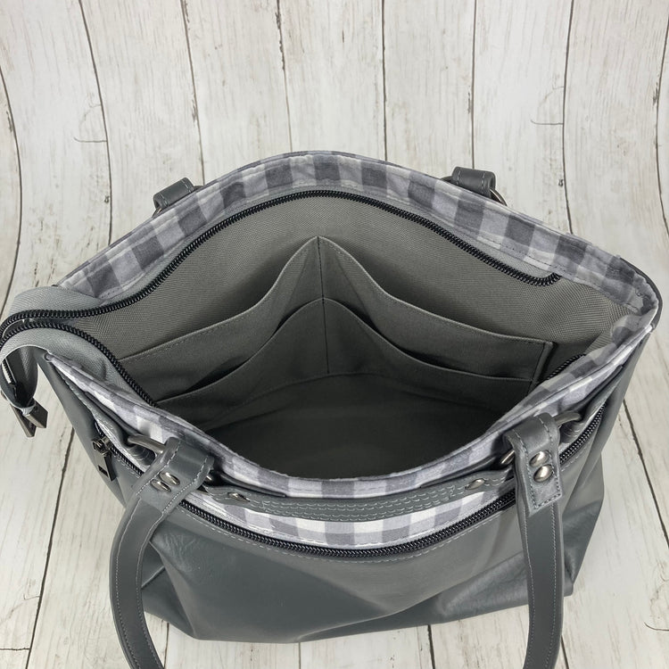 Momexa Handbag (Grey & Plaid)