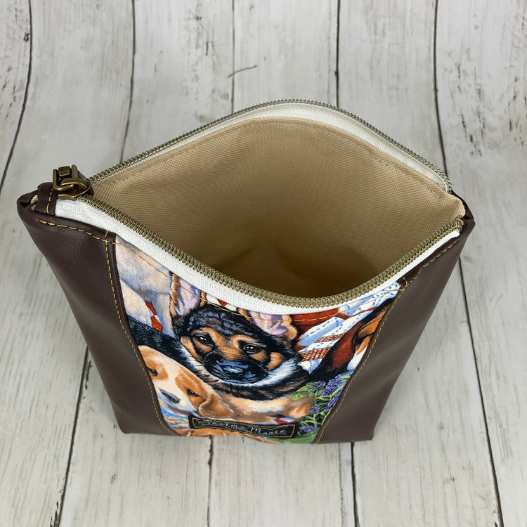 Trash to Treasure Pouch (Puppy Dogs, Brown)