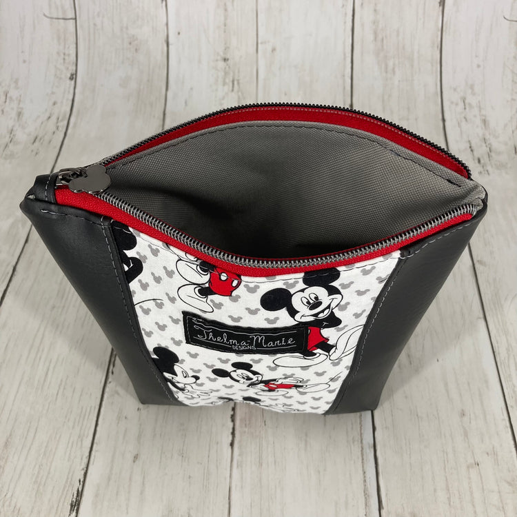 Trash to Treasure Pouch (Mr. Mouse, Black/Grey)