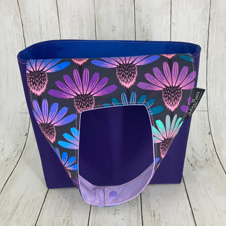 Car Trashcan Bag (Daisies, Blue/Purple)