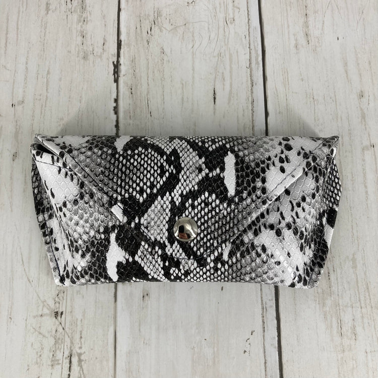 Eye Glasses Case (Black/White Snakeskin)