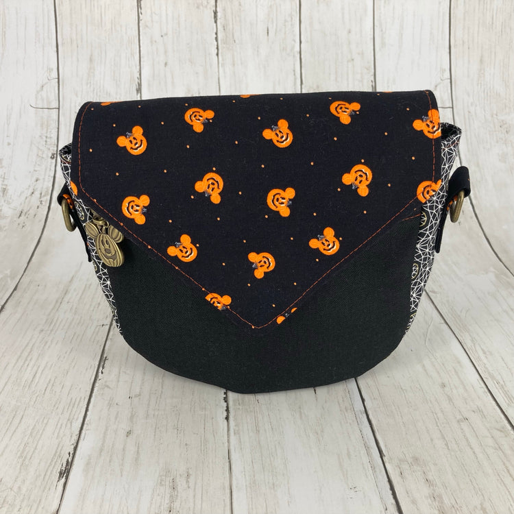 Acacia Crossbody Bag (Halloween Mouse)