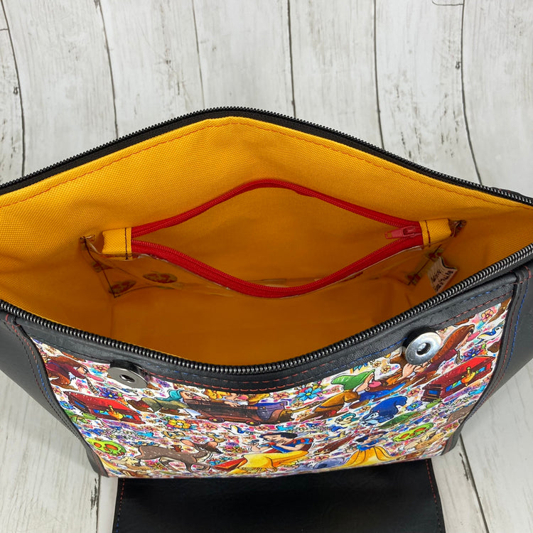 Bomb Dot Com Beauty Bag (Snow White & Dwarfs)