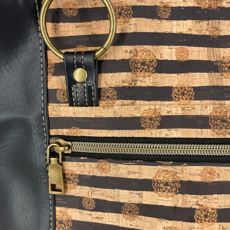 Muerqo Tote (Black & Striped Cork)